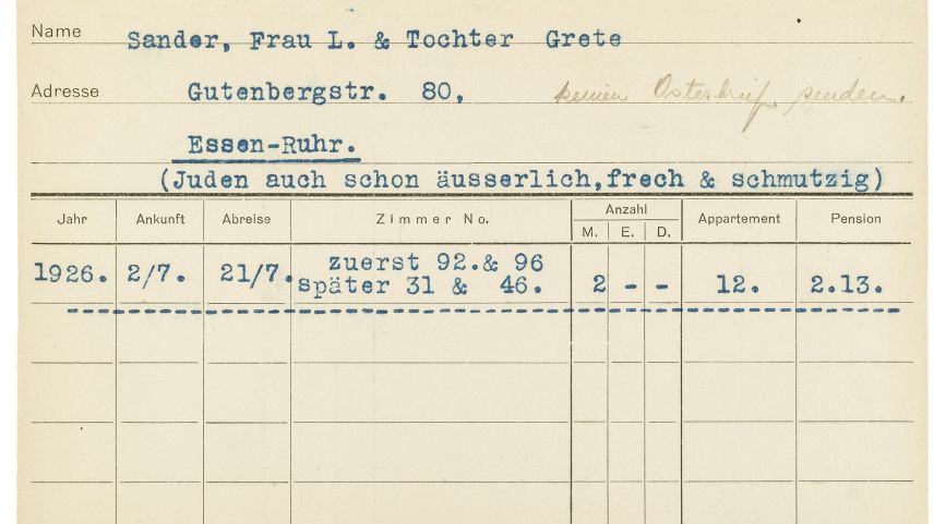 Einblick in eine der historischen Gästekarteikarten. Foto: Zollinger/Hechenblaikner