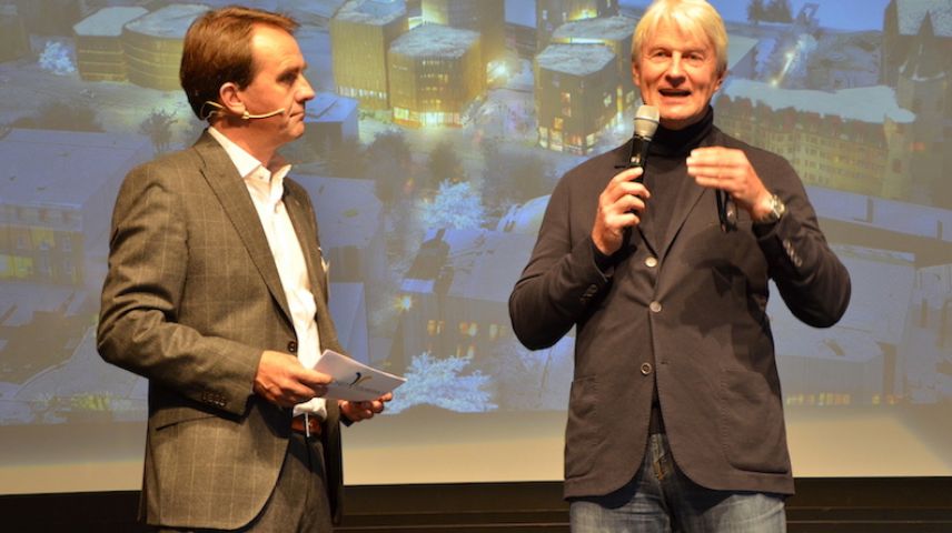 Tagungsleiter Christian Gartmann im Talk mit Stararchitekt Christoph Ingenhoven. Foto: gartmann.biz