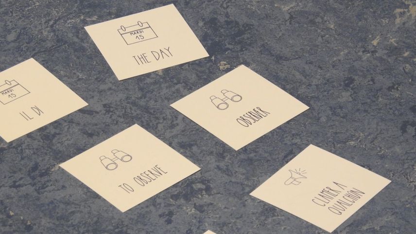 «Eau vaiva grand gust, scha’ls scolars am haun fat dumandas» ho dit Hannah Felce zieva la lecziun. (fotografia: Jan Schlatter)