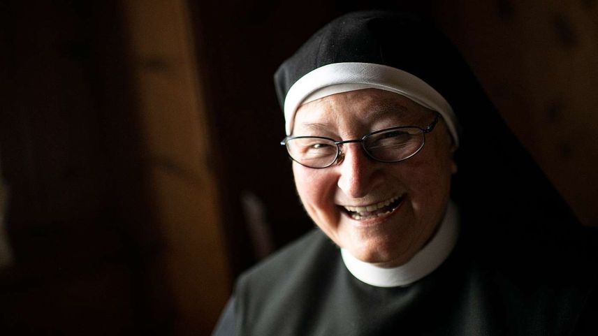 Schwester Domenica hat 36 Jahre lang bis zur Pensionierung im klostereigenen Kindergarten gearbeitet (Foto und Video: Mayk Wendt).