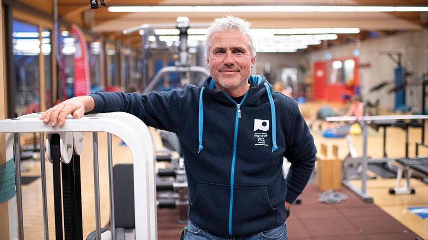 Seit 23 Jahren lebt Ott Kare Sivertsen im Unterengadin und engagiert sich für die Sportklasse des Hochalpinen Instituts Ftan (Foto: Mayk Wendt).