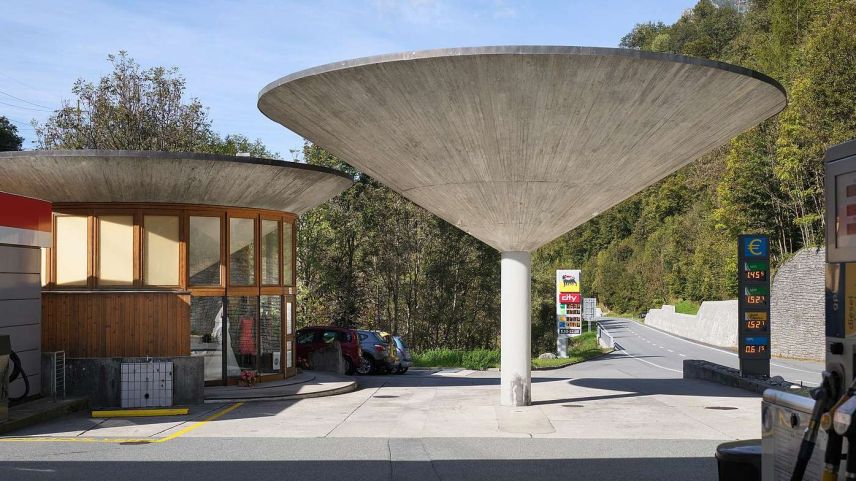 Tankstelle Stazione di servizio Castasegna. Foto: Ralph Feiner