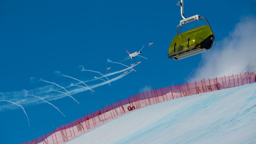 Patrouille Swiss an der Ski-WM 2017 in St.Moritz   Foto: fotoSwiss.com/cattaneo