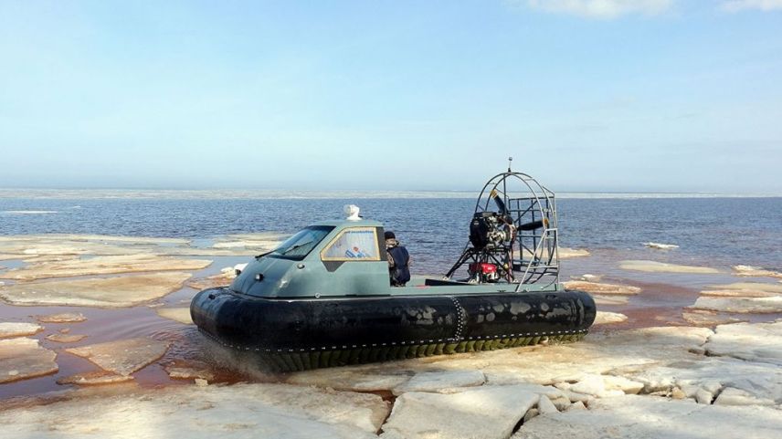 Der Betrieb eines Hovercraft-Shuttles auf dem Silsersee ist von vielen Faktoren abhängig. Die rechtliche Situation ist dabei zu berücksichtigen. Foto: Christy Hovercraft