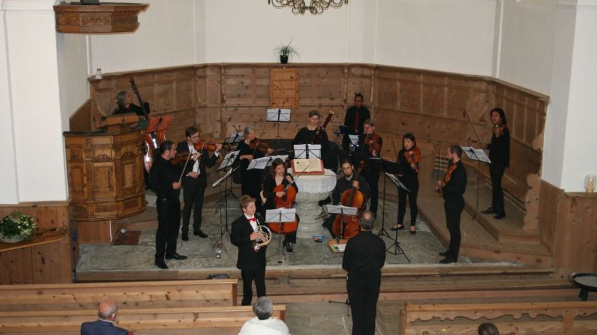 Besonders der Nachwuchsmusiker Simon Gabriel überzeugte beim Konzert des Neuen Züricher Orchesters. Foto: Ester Mottini