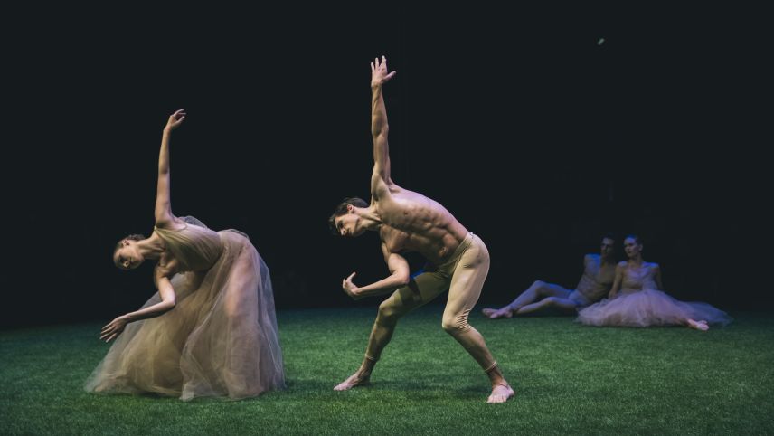 Szene aus dem Origen Ballettabend Genesis.         Foto: Origen/Benjamin Hofer Productions