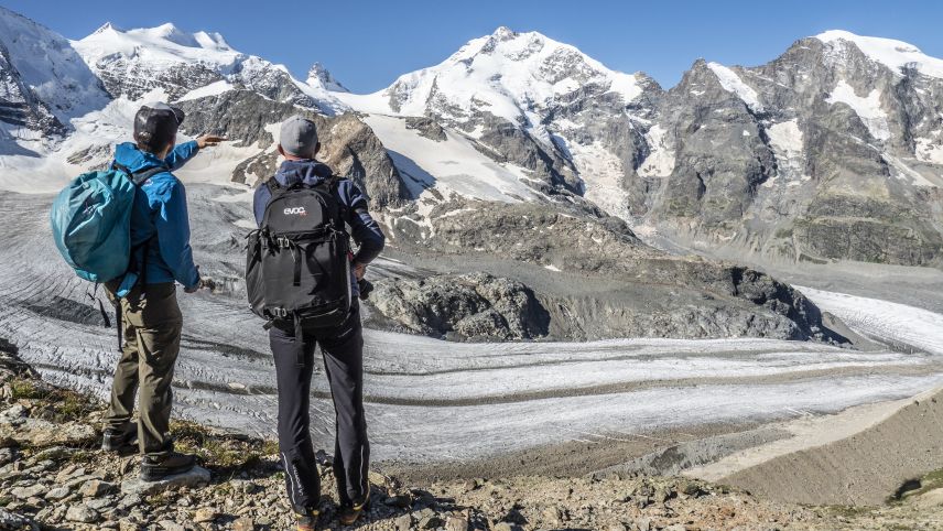 Nicht nur der Persgletscher und der Piz Palü faszinieren auf dem neuen Rundweg. Von diesem aus ist auch der Piz Bernina und ein Stück des Morteratschgletschers zu bestaunen.
Foto: Valentina Baumann