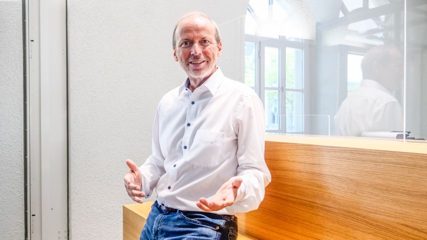 Der Scuoler Gesundheitsexperte Philipp Gunzinger hat massgeblich am Leitbild «Gesundheitstourismus Graubünden» mitgewirkt. Foto: Jon Duschletta