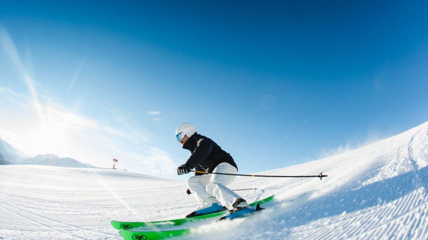 Wintersportler kamen am Wochenende wieder auf ihre Kosten. Auch wenn das Wetter nur zeitweise mitspielte.		Foto: ESTM AG / Filip Zuan