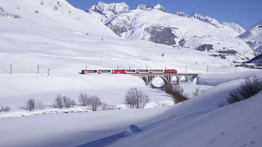 Zählt zu den Top-5-Angeboten im Schweizer Tourismus, der Glacier Express. In der Pandemie blieben viele Plätze, auch in der Excellence Class, unbelegt. Foto: Rhätische Bahn