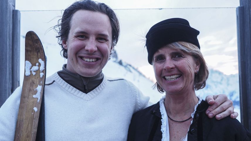 Carlo Mehli und Barbara Kuppelwieser sind das glückliche Siegerpärchen des Nostalgierennens. 