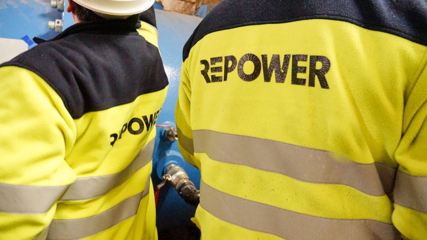Die Repower AG beschäftigt 2021 in der Schweiz und Italien insgesamt 607 Mitarbeitende. Archivfoto: Jon Duschletta