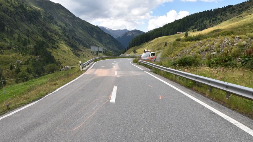 Übersichtsaufnahme der Flüelapassstrasse der Richtung Davos (Foto: Kantonspolizei Graubünden).