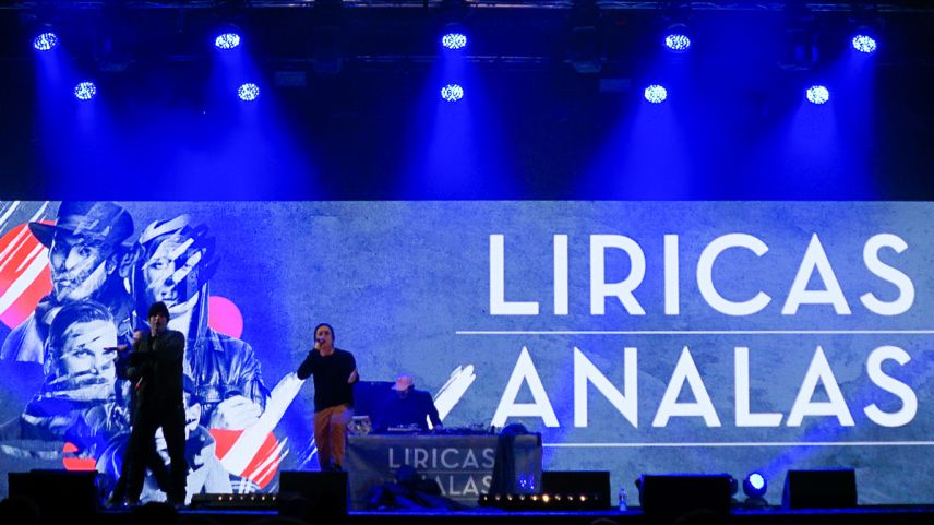 Venderdi saira haun las Liricas Analas do ün concert a San Murezzan e güst eir imprains qualchosa davart ils champiunedis mundiels e l'Engiadina, cu cha's vezza i'l quiz dad RTR (fotografia: Jon Duschletta).