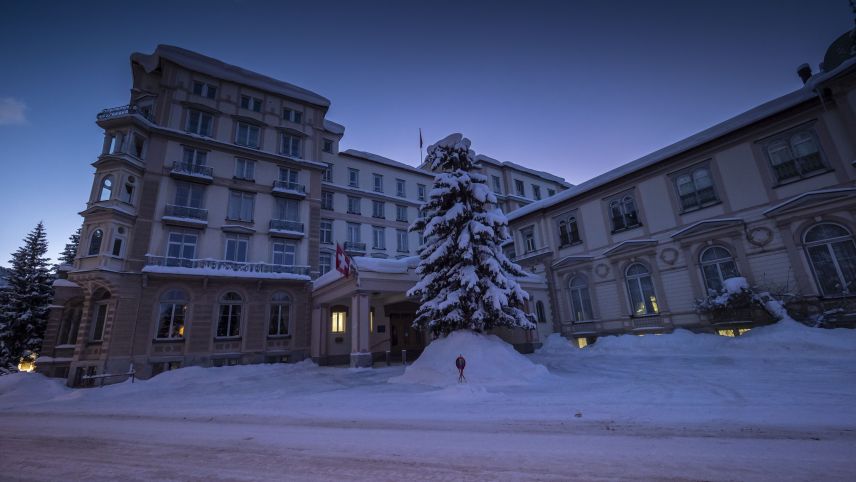 Hoteldirektor des Reine Victoria, Christoph Schlatter berichtet von einem sehr guten Buchungsstand für den Winter. Foto: Daniel Zaugg