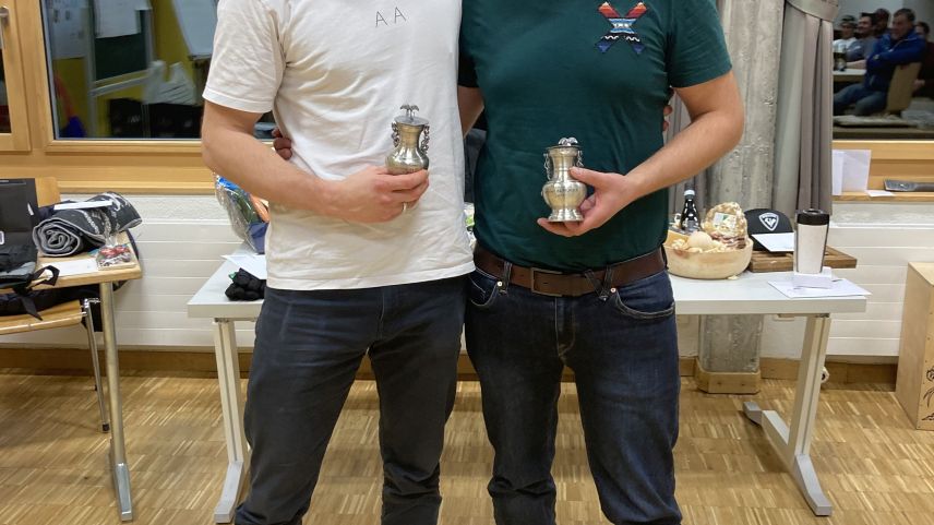 Luca Giovanoli e Severin Peter han guadagnà il final dal turnier da Murra tradziunal a Sent (fotografia: mad).