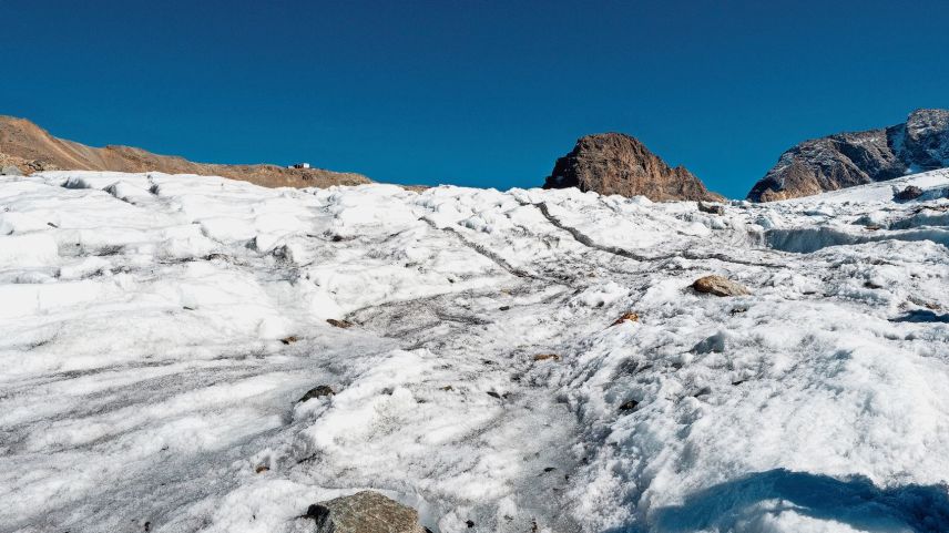 «Schmelzende Gletscher berühren emotional», sagt Glaziologe Andreas Linsbauer. 					Foto: Daniel Zaugg