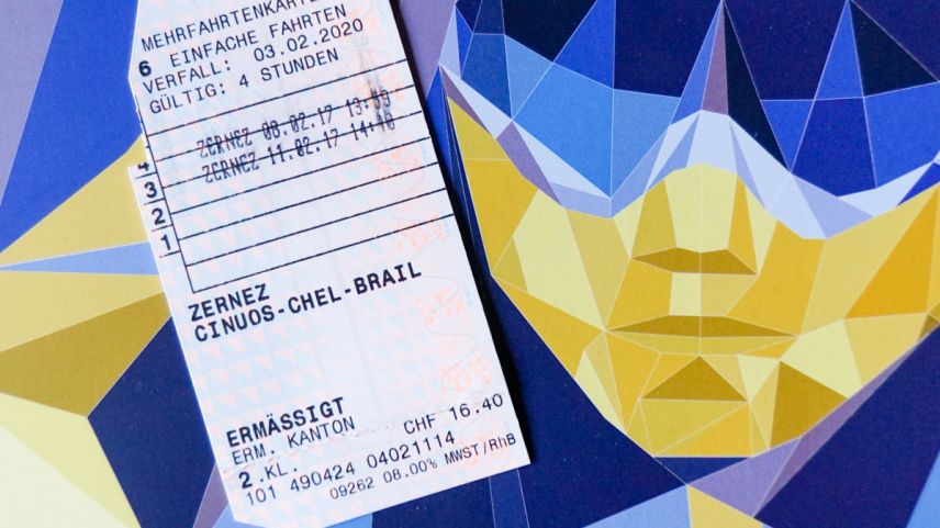 Eine simple Mehrfahrtenkarte für den öffentlichen Verkehr kann ganz schön viele Gedanken auslösen. Foto: Jon Duschletta