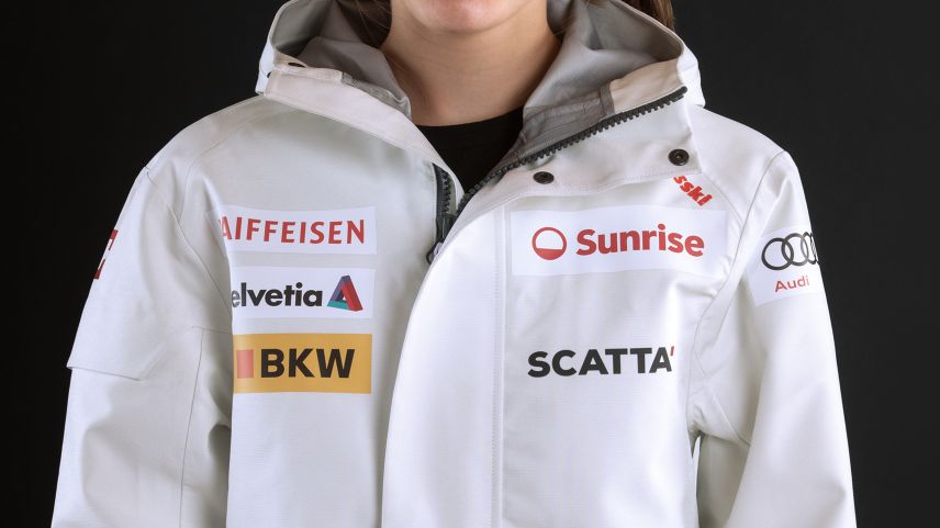 Marina Kälin aus St.Moritz gewinnt Gold bei den Frauen U20. Foto: Swiss Ski