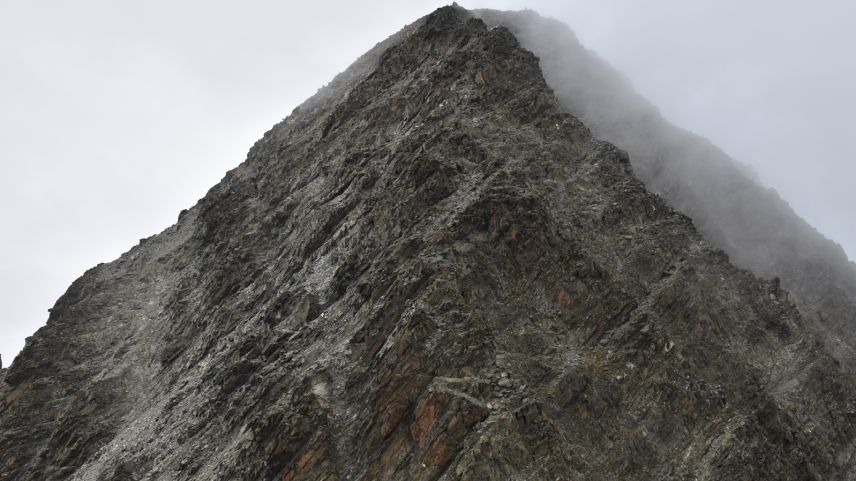 Am Sonntagvormittag verunglückte eine Alpinistin am Piz Linard tödlich. Foto: Kantonspolizei