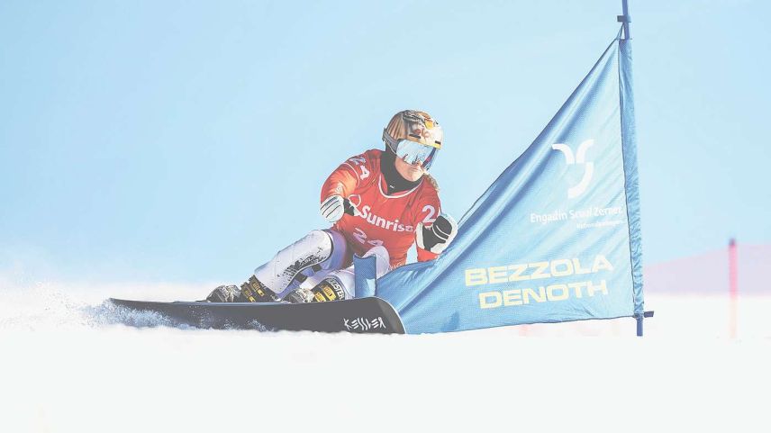 Julie Zogg hofft, am Samstag bei der siebten Austragung des Snowboard Weltcups Scuol aufs Podest zu fahren. Foto: Dominik Täuber