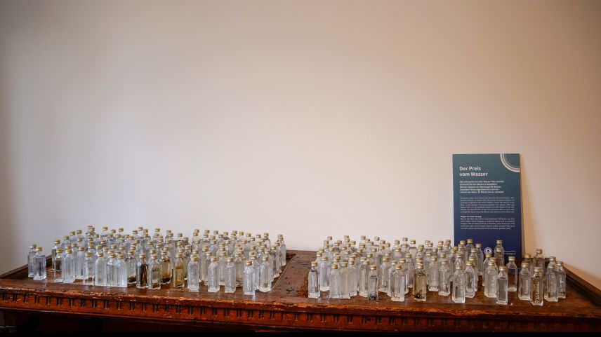 Blick in die Welt-Wasser-Bibliothek.