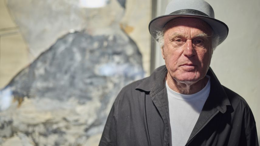 «Uossa esa bod massa», commentescha Not Vital il trubel quista sonda ad Ardez (fotografia: Michael Steiner). 