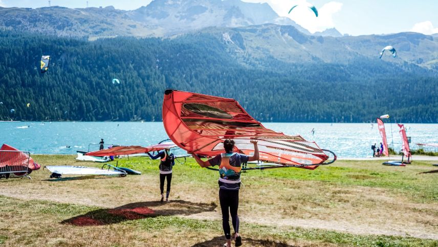 Viel Verkehr auf dem See. Foto:Engadinwind/Sailing Energy