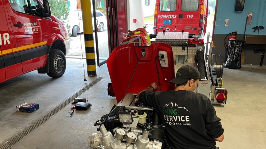 Die Pumpiers Trais Lejs bereiten sich vor. Foto: Andrea Gutgsell