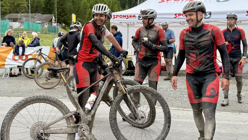 Glückliche Gesichter im Zielgelände. Foto: Fadrina Hofmann