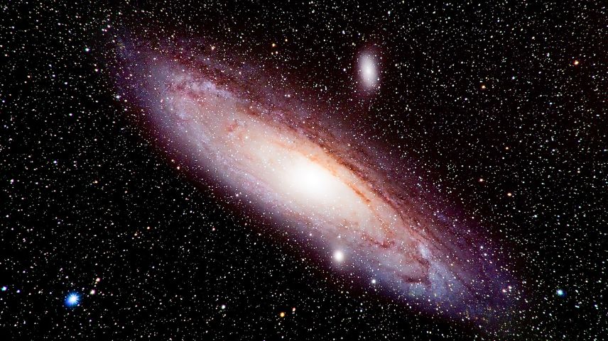 Die Andromeda-Galaxie, die 2,5 Millionen Lichtjahre entfernt ist und von Lü, Val Müstair, aus fotografiert wurde. 