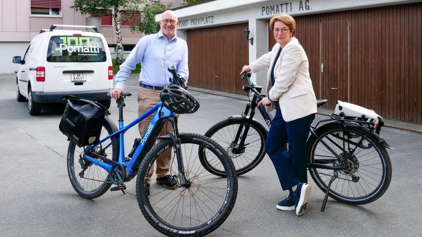 Andrea Biffi und seine Frau Karin Metzger Biffi führen aktuell die Pomatti AG in St. Moritz. Fotos: Jon Duschletta