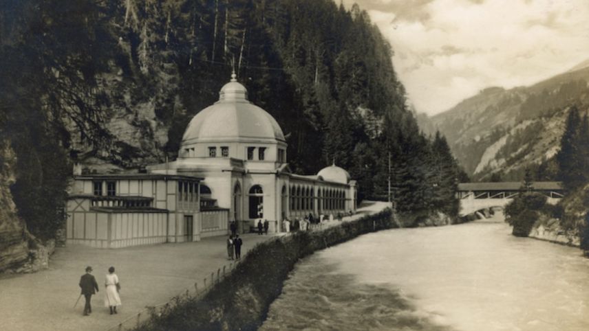 Bei der Trinkhalle in Nairs traf sich, wer Rang und Namen hatte. Foto: Pro Büvetta Tarasp