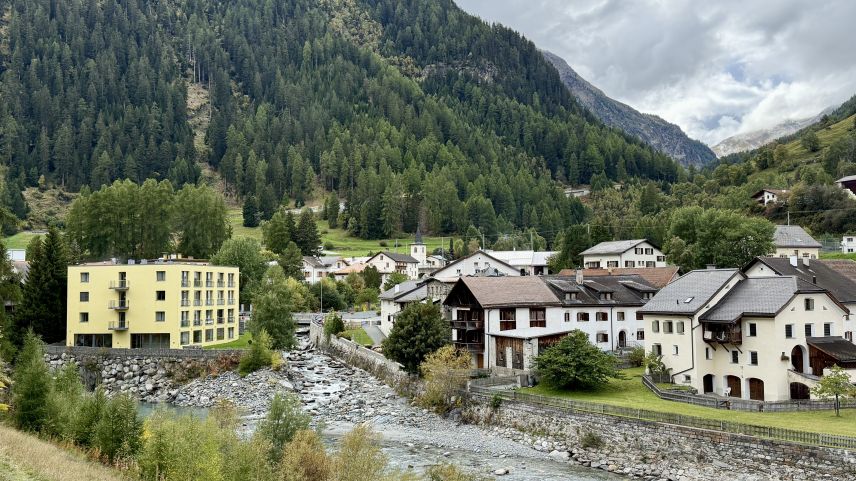 Das Dorf Susch am Fusse des Flüelapasses. Foto: Fadrina Hofmann
