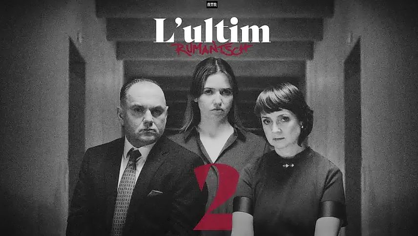 La fotografia muossa als trais protagonists (da schn.) Gion Durisch  (Marco Luca Castelli), Ladina Cadonau (Annina Hunziker) ed Andrietta Cadonau (Marietta Jemmi) (fotografia: RTR).