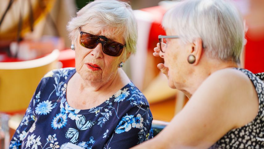 Demenzpeers möchte weitere Menschen erreichen, die in ihrem Alltag mit Demenz nicht alleine sein sollten. Foto: z Vfg