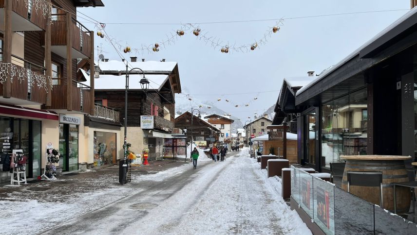 Pel mumaint nun es amo visibel bler dals gös olimpics illa zona da peduns da Livigno. (fotografia: RTR).