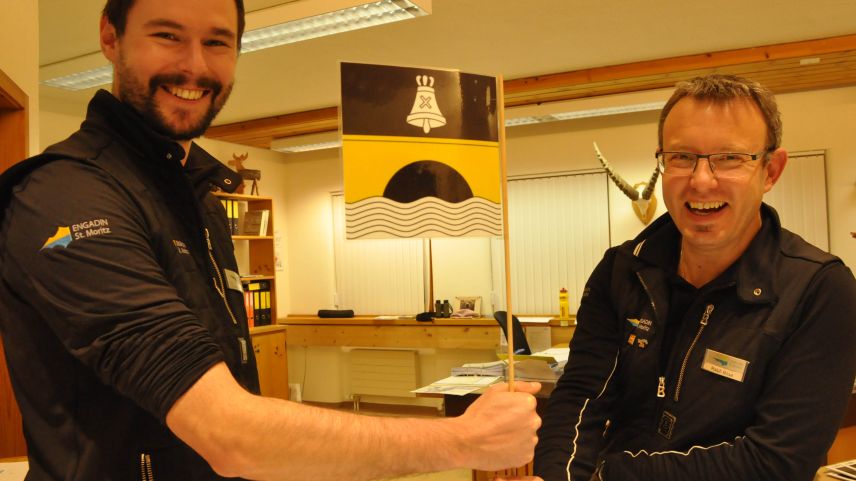 Kilian Steiner (links) löst Ralp Böse als Geschäftsstellenleiter von La Punt Ferien ab