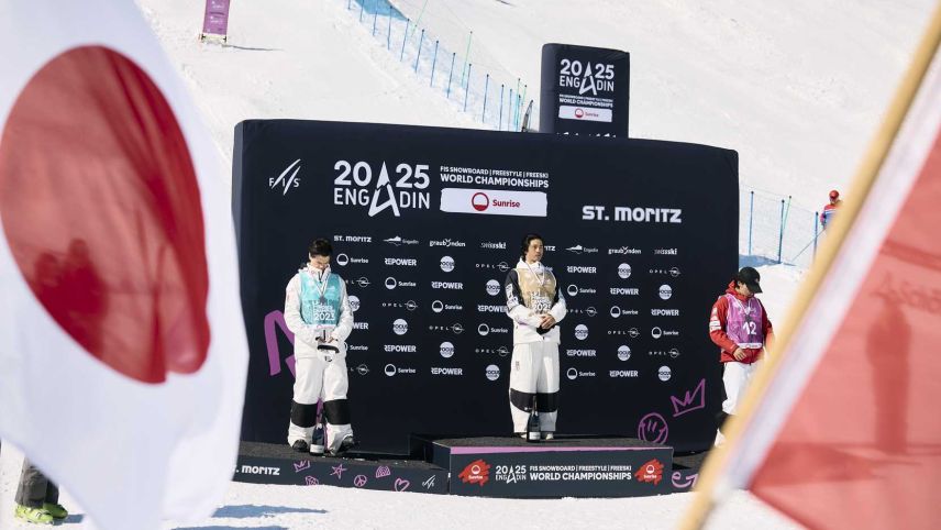 Die Moguls-Fahre haben die ersten Medaillen der Freestyle-WM erhalten. Foto: FIS-Freestyle-WM