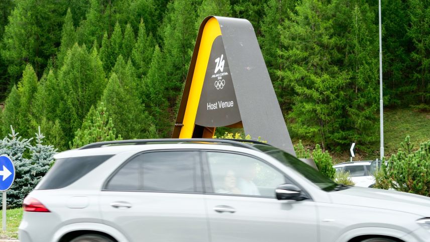 In Livigno selbst ist fünf Monate vor dem Start der Olympischen Winterspiele nur wenig davon zu sehen. Foto: Jon Duschletta