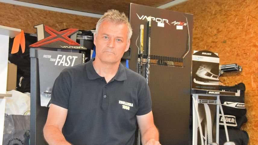 Luboš Koñàk ist seit dem 1. August für die erste Mannschaft und für die Damenmannschaft des CdH Engiadina verantwortlich. Foto: Nicolo Bass