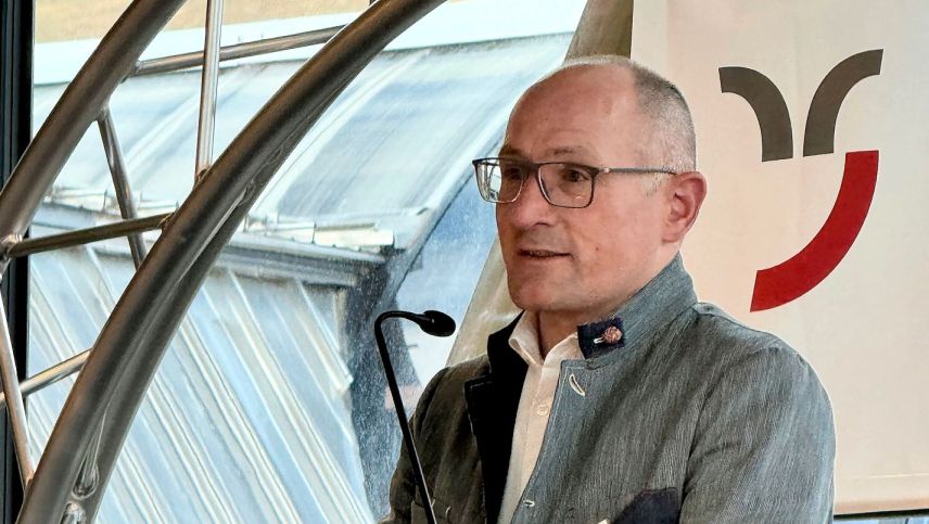 Direktor Andri Poo ist sehr zufrieden mit dem vergangenen Geschäftsjahr. Foto: Fadrina Hofmann