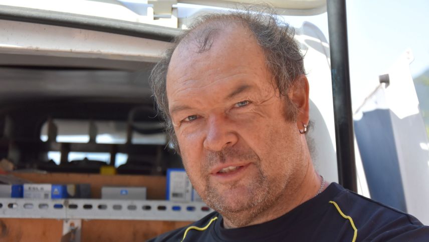 Curdin Joos, Hufschmied aus Leidenschaft. Foto: Urs Oskar Keller