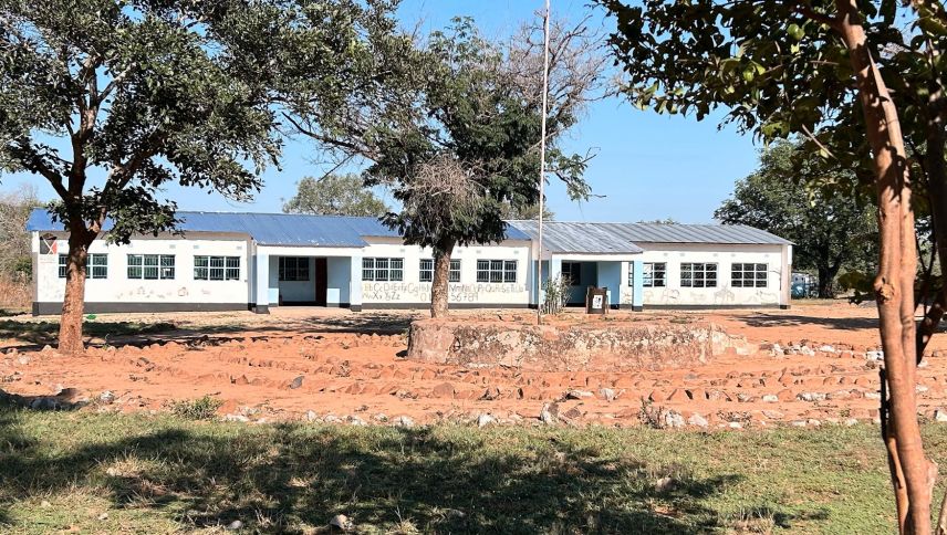 Das neue Schulhaus. Foto: Jan Schlatter