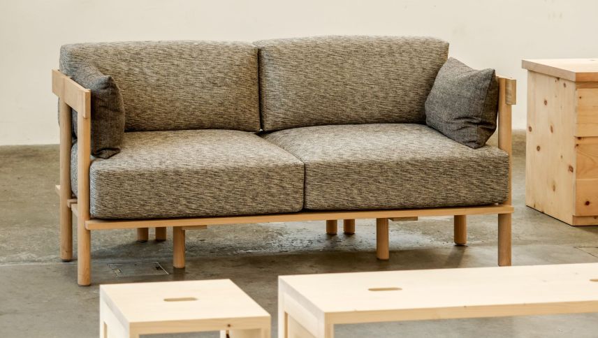 Designmöbel aus einheimischen Rohstoffen. Foto: Jon Duschletta