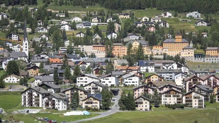 Die Gemeinde Zuoz will zusammen mit Madulain und S-chanf den Verein «Engadin Plaiv Turissem» gründen (Foto: Daniel Zaugg).