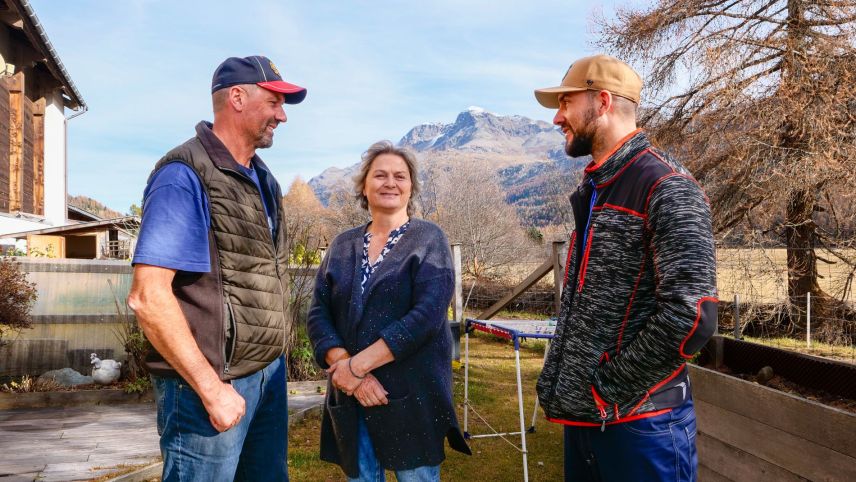 Familienbetrieb Coretti mit, von links: Gian, Catherine und Adriano Coretti. Foto: Jon Duschletta