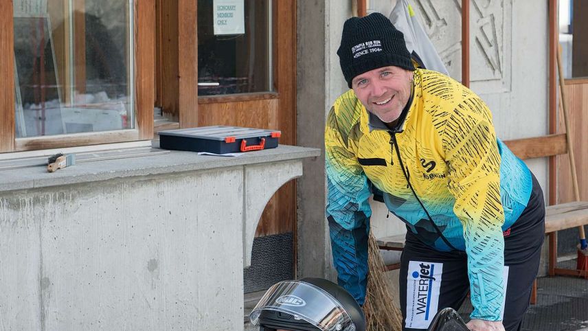 Einmal Bobsport, immer Bobsport: Olympiasieger Beat Hefti engagiert sich für den Bobnachwuchs. Foto: Reto Stifel