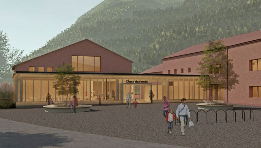 Üna prüma visualisaziun da l’entrada da la scoula sanada a Müstair. La culur cotschna gnarà rimplazzada dad üna culur verda plü clera. fotografia: Cumün da Val Müstair