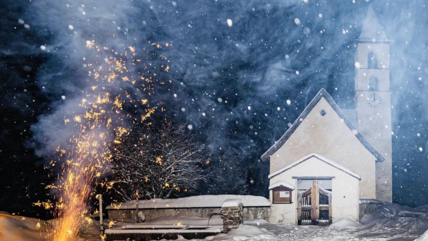 Vulkane wie hier in Lü sind auch nach dem Feuerwerksverbot in der Val Müstair erlaubt. Foto: Peter Wehrli